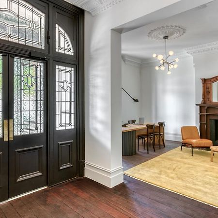 Farmers Home Hotel Нортъм Екстериор снимка