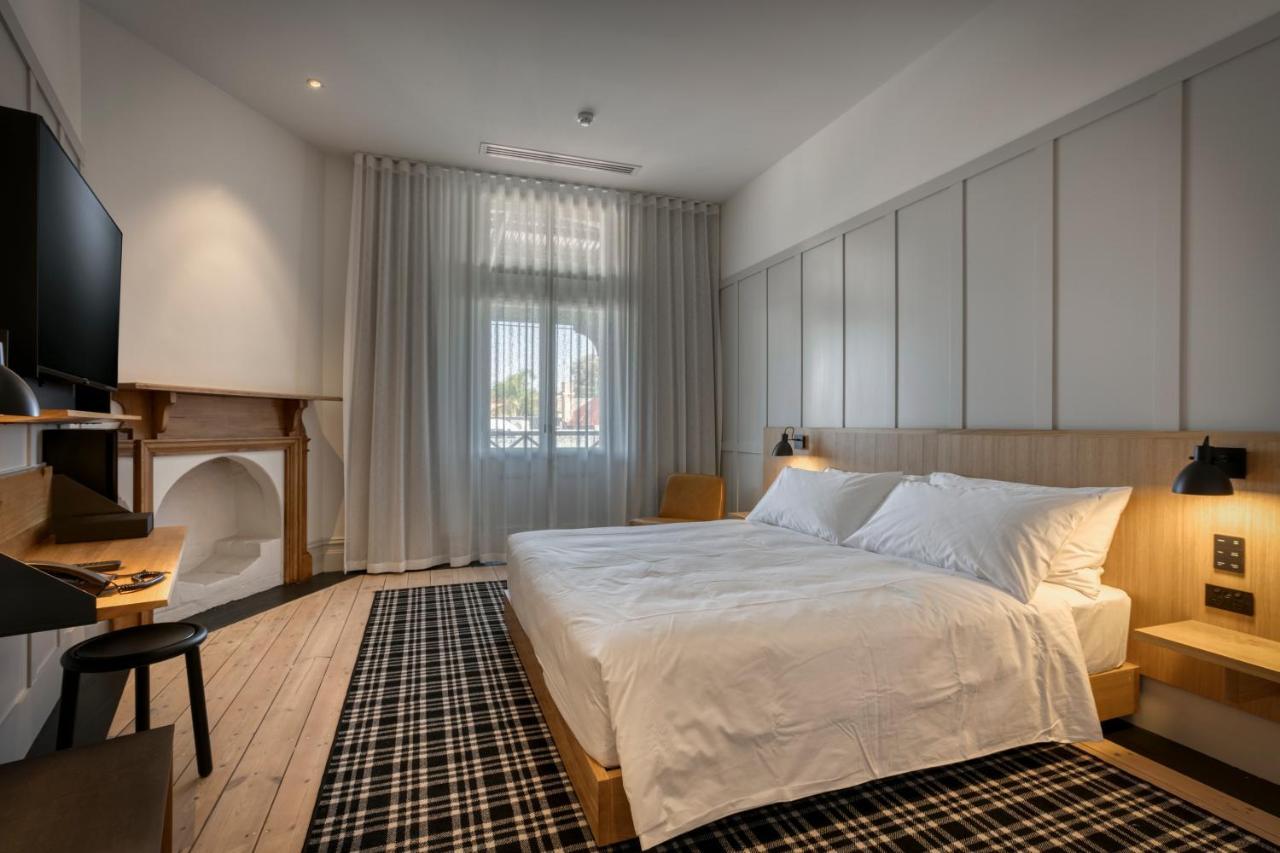 Farmers Home Hotel Нортъм Екстериор снимка