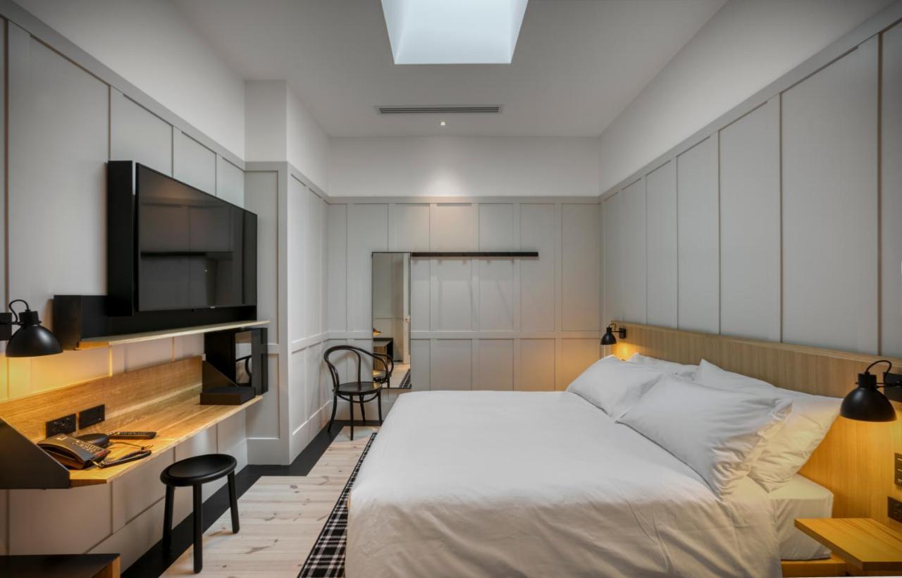 Farmers Home Hotel Нортъм Екстериор снимка