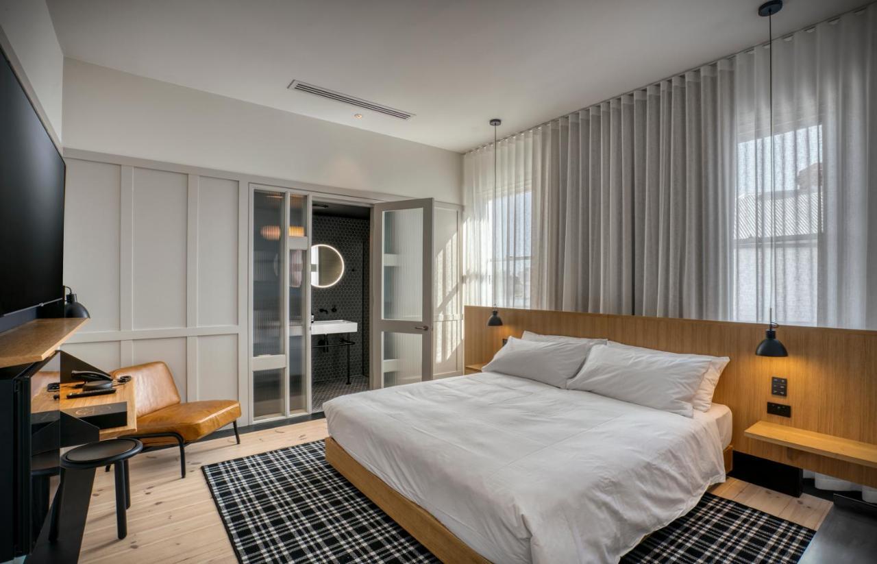 Farmers Home Hotel Нортъм Екстериор снимка